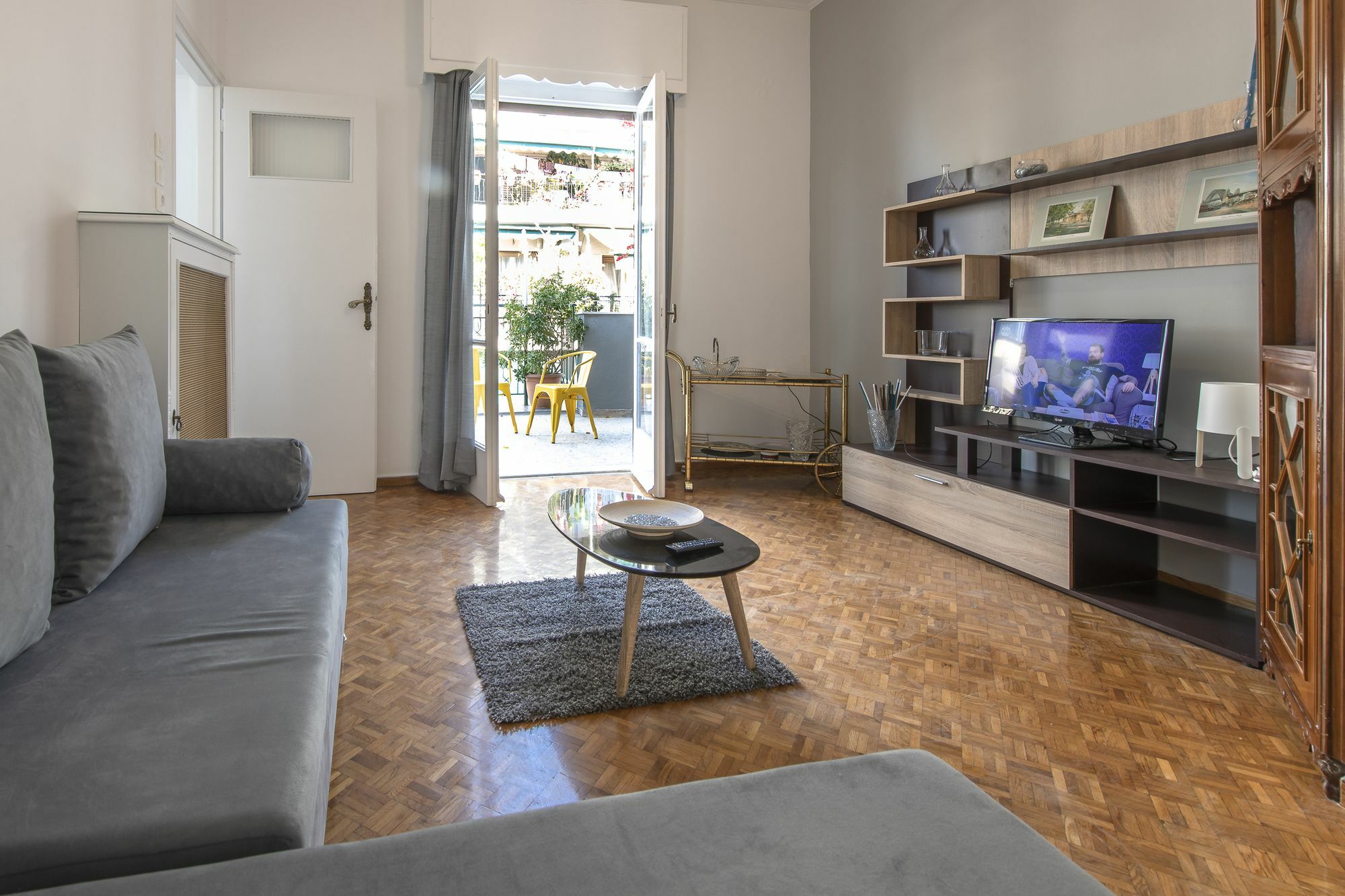Petralona Cosy Penthouse Apartment Athena Bagian luar foto